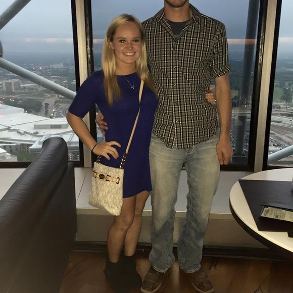 Worn once Simple dress from Buckle - Picture 5 of 5